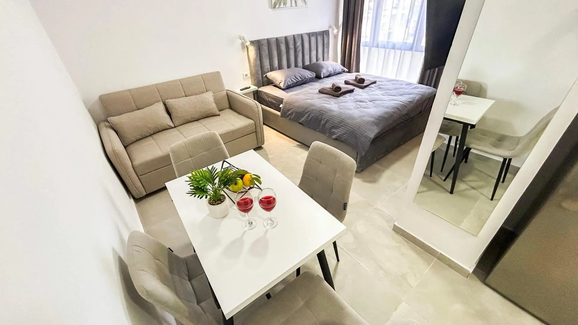 Garsoniere 1079 Apartment Durres